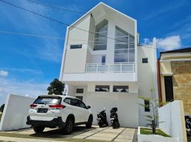 3 Kamar Vila for sale in Sukajadi, West Jawa, Sukajadi