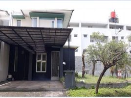 3 Schlafzimmer Villa zu verkaufen in Wiyung, East Jawa, Wiyung