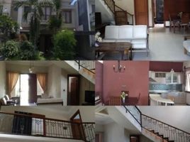 4 Bedroom House for sale in Wonocolo, Surabaya, Wonocolo