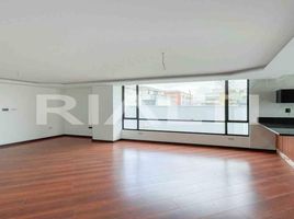 3 Bedroom Condo for sale in Bicentenario Park, Quito, Quito, Quito