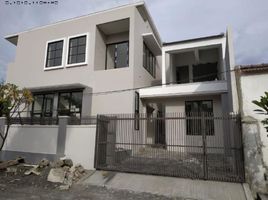 3 Habitación Casa en venta en Tenggilis Mejoyo, East Jawa, Tenggilis Mejoyo