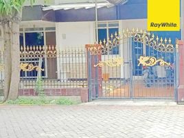 4 Kamar Rumah for sale in Gayungan, Surabaya, Gayungan