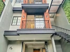 3 Bedroom Villa for sale in Cilandak Town Square, Cilandak, Cilandak