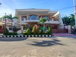 6 Bedroom Villa for sale in Siloam Hospitals Surabaya, Gubeng, Gubeng