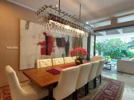 6 Bedroom House for sale in Medistra Hospital, Mampang Prapatan, Kebayoran Baru