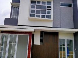 4 Bedroom House for sale in Bogor, West Jawa, Sawangan, Bogor