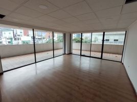 700 m² Office for rent in Ecuador, Quito, Quito, Pichincha, Ecuador