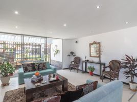 3 Bedroom Villa for sale in Bogota, Cundinamarca, Bogota