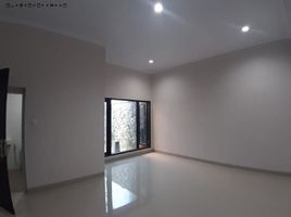 3 Habitación Villa en venta en Tambaksari, East Jawa, Tambaksari