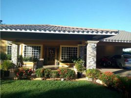 4 Habitación Villa en venta en Chiriquí, Dos Ríos, Dolega, Chiriquí