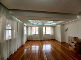 4 Habitación Apartamento en venta en Colombia, Medellín, Antioquia, Colombia