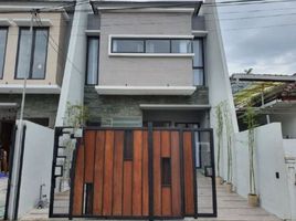 3 Habitación Villa en venta en Rungkut, East Jawa, Rungkut