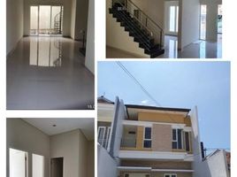 5 Habitación Casa en venta en Rungkut, East Jawa, Rungkut