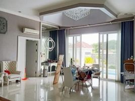 5 Bedroom House for sale in Sukolilo, Surabaya, Sukolilo