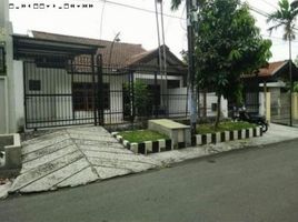 Maison 7 chambre à vendre à Tenggilis Mejoyo, East Jawa, Tenggilis Mejoyo, Surabaya, East Jawa
