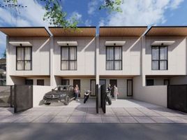 3 Habitación Villa en venta en Rungkut, East Jawa, Rungkut