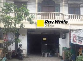 11 Habitación Villa en venta en Dukuhpakis, East Jawa, Dukuhpakis