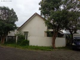 3 Habitación Villa en venta en Kenjeran, East Jawa, Kenjeran