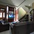 4 Schlafzimmer Villa zu verkaufen in Lowok Waru, East Jawa, Lowok Waru