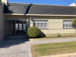 2 Bedroom Villa for sale in Quilmes, Buenos Aires, Quilmes