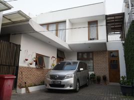 5 Bedroom Villa for sale in Pamulang, Banten, Pamulang