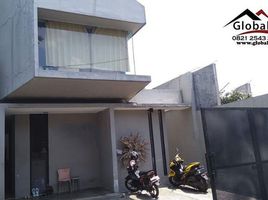 4 Bedroom Villa for sale in Universitas Katolik Indonesia Atma Jaya, Tanah Abang, Kebayoran Baru