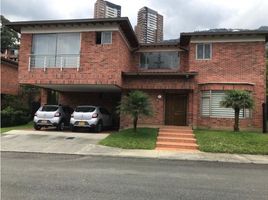 4 Bedroom House for sale in Medellin, Antioquia, Medellin, Antioquia