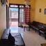 4 Schlafzimmer Haus zu verkaufen in Wiyung, East Jawa, Wiyung