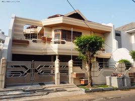 6 Bedroom Villa for sale in Kenjeran, Surabaya, Kenjeran