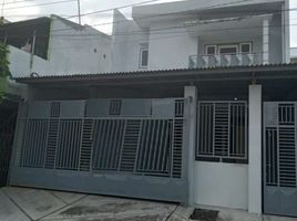 5 Kamar Rumah for sale in Simokerto, Surabaya, Simokerto