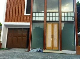 4 Bedroom House for sale in Cidadap, Bandung, Cidadap