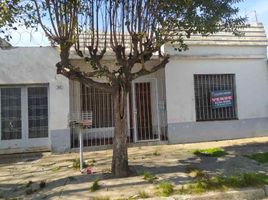 2 Bedroom House for sale in Quilmes, Buenos Aires, Quilmes