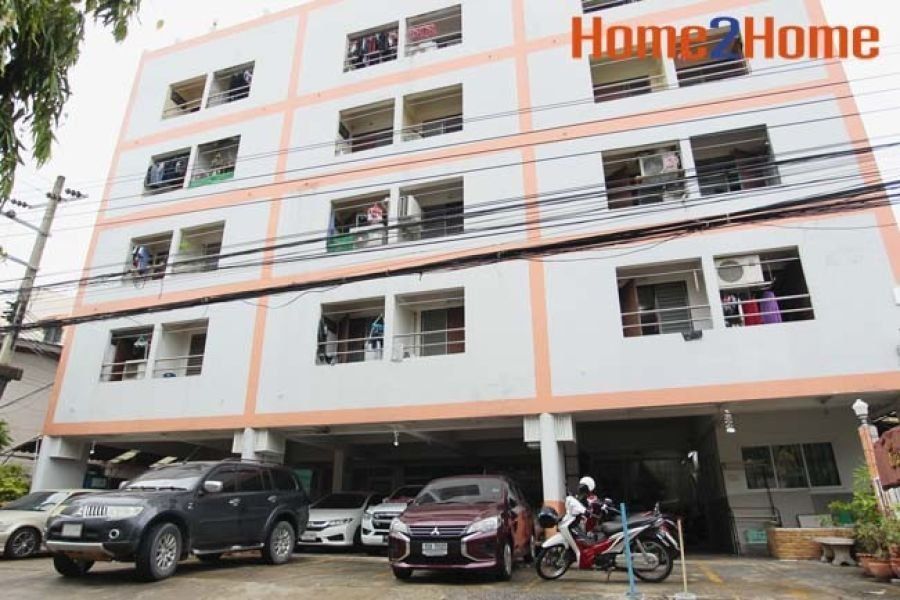 20 Bedrooms Apartment for sale In Lat Yao Bangkok