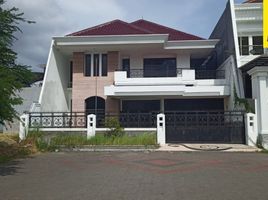 5 Bedroom Villa for sale in Kenjeran, Surabaya, Kenjeran