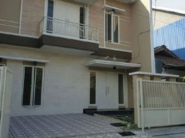 4 Habitación Villa en venta en Sukolilo, East Jawa, Sukolilo