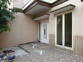 4 Habitación Villa en venta en Mulyorejo, East Jawa, Mulyorejo
