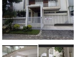 6 Bedroom House for sale in Dukuhpakis, Surabaya, Dukuhpakis