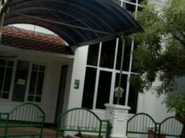 4 Bedroom House for sale in Kenjeran, Surabaya, Kenjeran