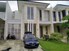 5 Bedroom House for sale in Surabaya, East Jawa, Dukuhpakis, Surabaya