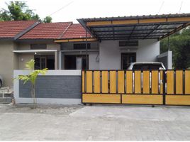 2 Kamar Vila for sale in Cipondoh, Tangerang, Cipondoh