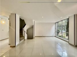 3 Bedroom House for sale in Fundacion Cardioinfantil-Instituto de Cardiologia, Bogota, Bogota