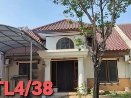 4 Kamar Rumah for rent in East Jawa, Lakarsantri, Surabaya, East Jawa