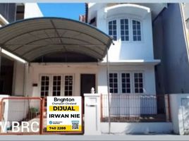 3 Schlafzimmer Villa zu verkaufen in Dukuhpakis, East Jawa, Dukuhpakis