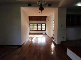 Maison 4 chambre à vendre à Moron, Buenos Aires, Moron