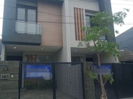 4 Habitación Villa en venta en Mulyorejo, East Jawa, Mulyorejo