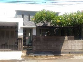 5 Habitación Villa en venta en Tambaksari, East Jawa, Tambaksari