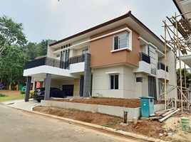 4 Kamar Vila for sale in Cipondoh, Tangerang, Cipondoh