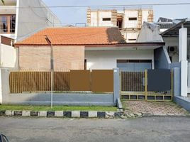 3 Schlafzimmer Villa zu verkaufen in Dukuhpakis, East Jawa, Dukuhpakis