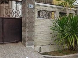 4 Bedroom House for sale in Wonocolo, Surabaya, Wonocolo