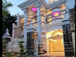 6 Bedroom House for sale in Gayungan, Surabaya, Gayungan